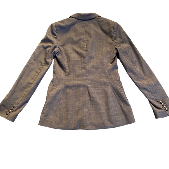 Aritzia Exeter boyfriend blazer in grey lined featured cuffs size 4 - Picture 7 of 10
